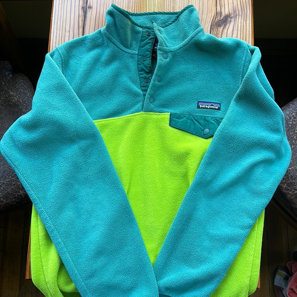 RARE green 2 toned Patagonia Synchilla fleece